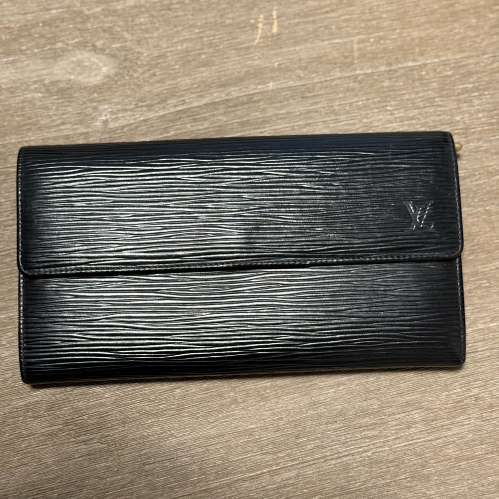 Louis Vuitton Black EPI Wallet